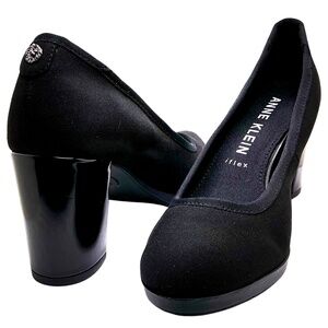 NWOT ANNE KLEIN IFLEX Heels Pumps Stiletto Black Size 6M